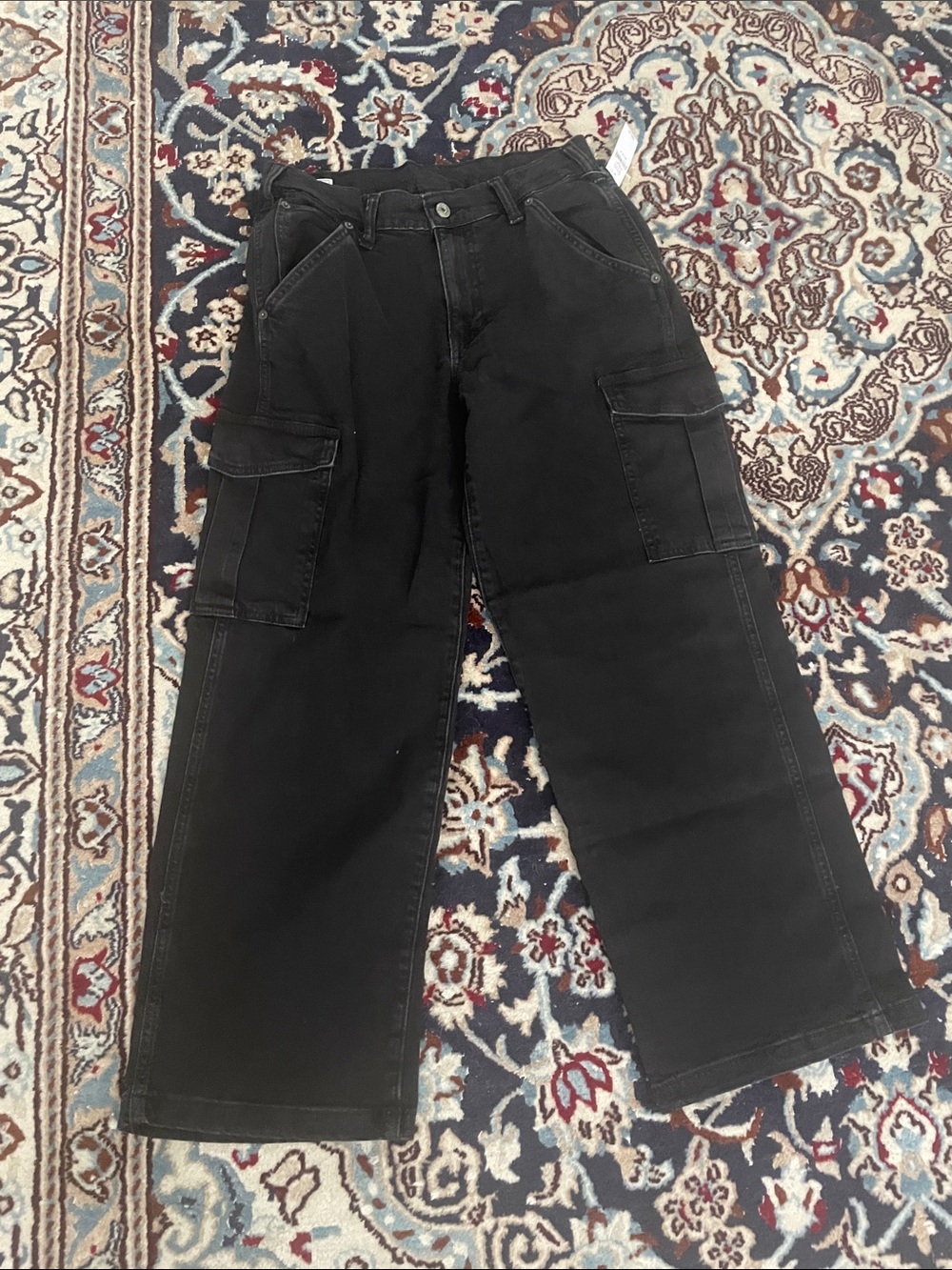Gap 90s loose mid rise black cargo jeans petite